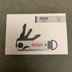 Brand New Lunar Collection Ridge Keycase